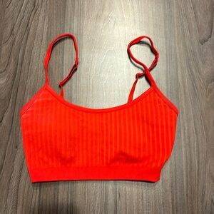 cropped tank top